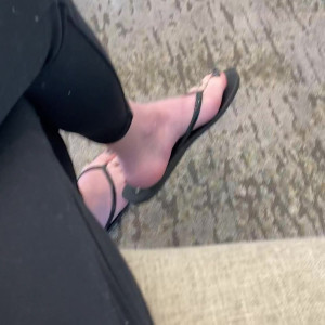 Video by toetal_vixen published on March 31,2023 09:43:00 - BestThots