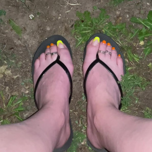 Video by toetal_vixen published on May 22,2023 02:50:00 - BestThots
