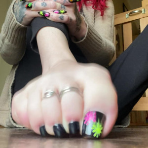 Video by toetal_vixen published on May 16,2023 23:24:00 - BestThots