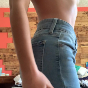 mia_mae19 #4344011