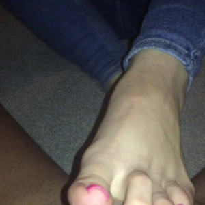 Video by eva_rose_feet published on August 3,2023 04:23:00 - BestThots