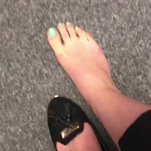 Video by eva_rose_feet published on April 15,2023 06:36:00 - BestThots