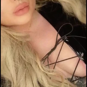 Video by mistresslaura11 published on August 16,2023 05:13:00 - BestThots