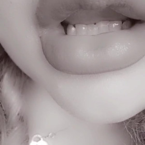 Video by mistresslaura11 published on August 18,2023 22:05:00 - BestThots
