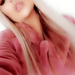 Video by mistresslaura11 published on August 11,2023 18:47:00 - BestThots