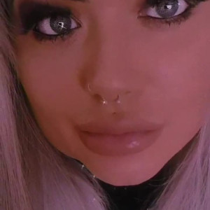 Video by mistresslaura11 published on August 9,2023 17:49:00 - BestThots