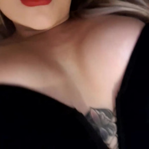 Video by mistresslaura11 published on July 27,2023 23:08:00 - BestThots