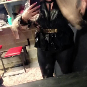 Video by mistresslaura11 published on July 12,2023 20:45:00 - BestThots
