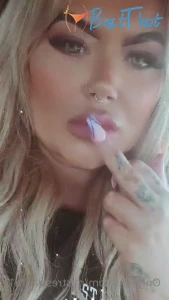 mistresslaura11 #9726436