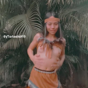 Video by natashaty9 published on April 9,2023 13:10:00 - BestThots