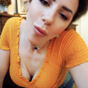 Video by mamafiona1 published on April 21,2023 13:59:00 - BestThots