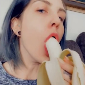 Video by ellabarnett published on May 20,2023 23:00:00 - BestThots