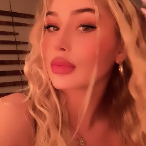blondieplaysdressup #4689767