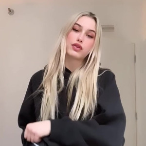 blondieplaysdressup #4816825