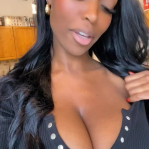 Video by dulcemoonvip published on April 11,2023 11:39:00 - BestThots