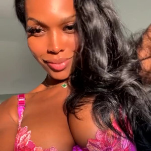 Video by dulcemoonvip published on June 21,2023 16:35:00 - BestThots