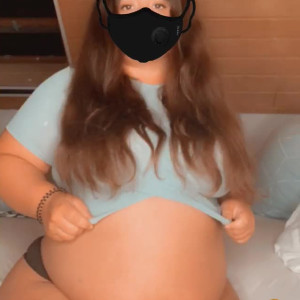 Video by adorethebelly1 published on June 21,2023 01:42:00 - BestThots
