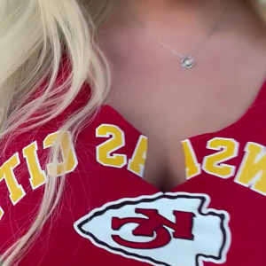 Video by stellaexclusive published on June 14,2023 21:22:00 - BestThots