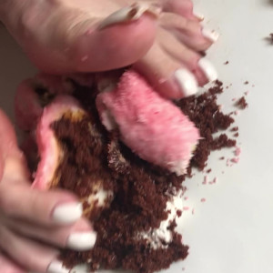 Video by beneathmytoes published on June 6,2023 08:46:00 - BestThots