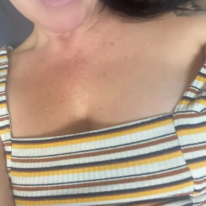Video by peachyqueenamelia published on April 9,2023 03:43:00 - BestThots