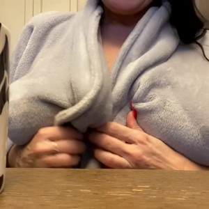 peachyqueenamelia #4989719