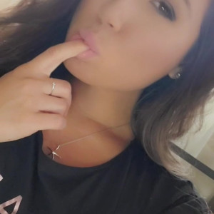 Video by nikkidavisxo published on April 1,2023 03:22:00 - BestThots