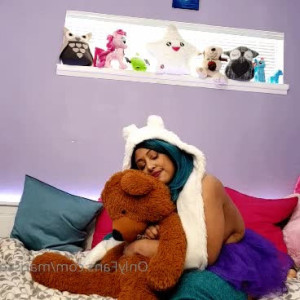 Video by marissafrostpregnant published on March 7,2023 01:11:00 - BestThots