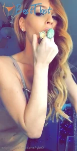 jennyblighe #9769292