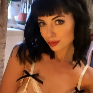 brunettebetsy #3975626