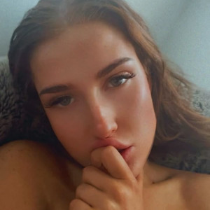 Video by xalexraex published on July 18,2023 14:53:00 - BestThots