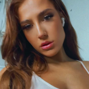 Video by xalexraex published on April 4,2023 00:41:00 - BestThots