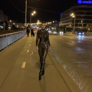 Video by jadeoflondon.uk published on May 9,2023 22:09:00 - BestThots