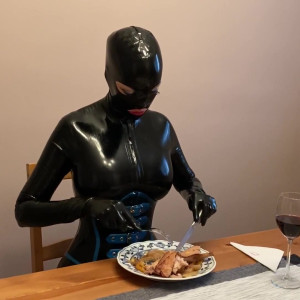 Video by jadeoflondon.uk published on June 4,2023 11:02:00 - BestThots