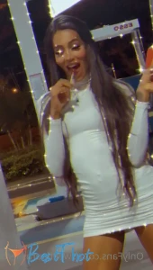 sweetlaurasaenz #9756546