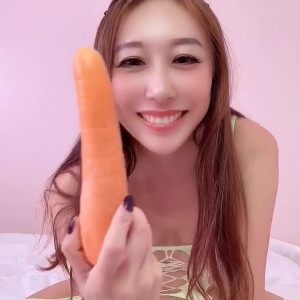 Video by nina-chi published on June 17,2023 21:43:00 - BestThots