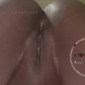 Video by therealzoey published on July 31,2023 04:17:00 - BestThots