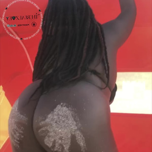 Video by therealzoey published on July 16,2023 03:40:00 - BestThots