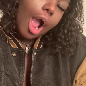 Video by therealzoey published on May 11,2023 05:43:00 - BestThots