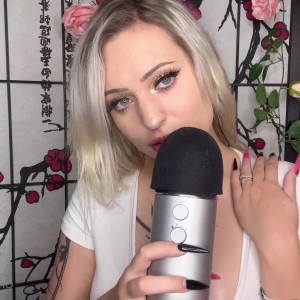 Video by arilove272 published on July 28,2023 09:52:00 - BestThots