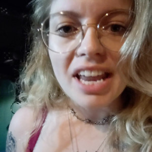 Video by missmarilynxx published on April 9,2023 19:31:00 - BestThots