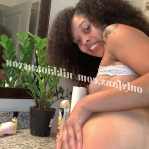 Video by nikkiownsyou published on March 27,2023 12:30:00 - BestThots