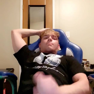 Video by joshualewisxxx published on May 25,2023 06:05:00 - BestThots