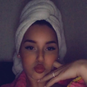 nikkimahana #5851396