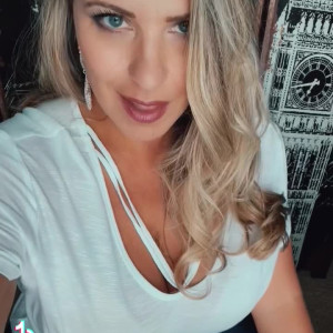 Video by doubledboatgirl published on June 24,2023 01:26:00 - BestThots