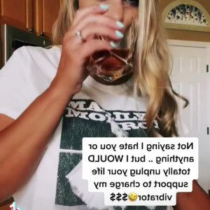 Video by doubledboatgirl published on May 21,2023 22:35:00 - BestThots