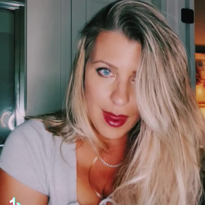 Video by doubledboatgirl published on May 7,2023 18:56:00 - BestThots