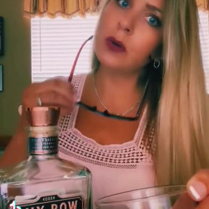 Video by doubledboatgirl published on June 4,2023 05:32:00 - BestThots