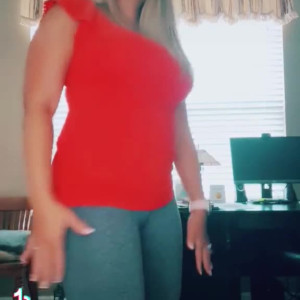 Video by doubledboatgirl published on May 7,2023 09:01:00 - BestThots