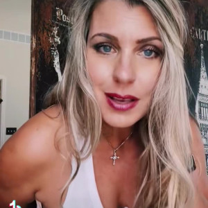 Video by doubledboatgirl published on August 1,2023 14:08:00 - BestThots
