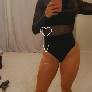 Video by andrea-boldbody published on March 19,2023 22:49:00 - BestThots